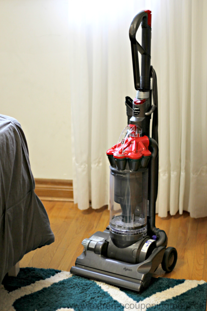 Dyson DC33 Multi Floor Upright Vacuum Review & Giveaway Extreme