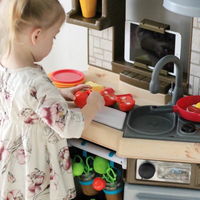Little Tikes Cook ‘N Learn Smart Kitchen
