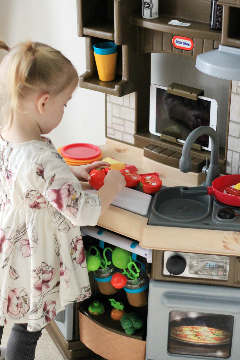 Little tikes cook and 2024 learn smart kitchen accessories