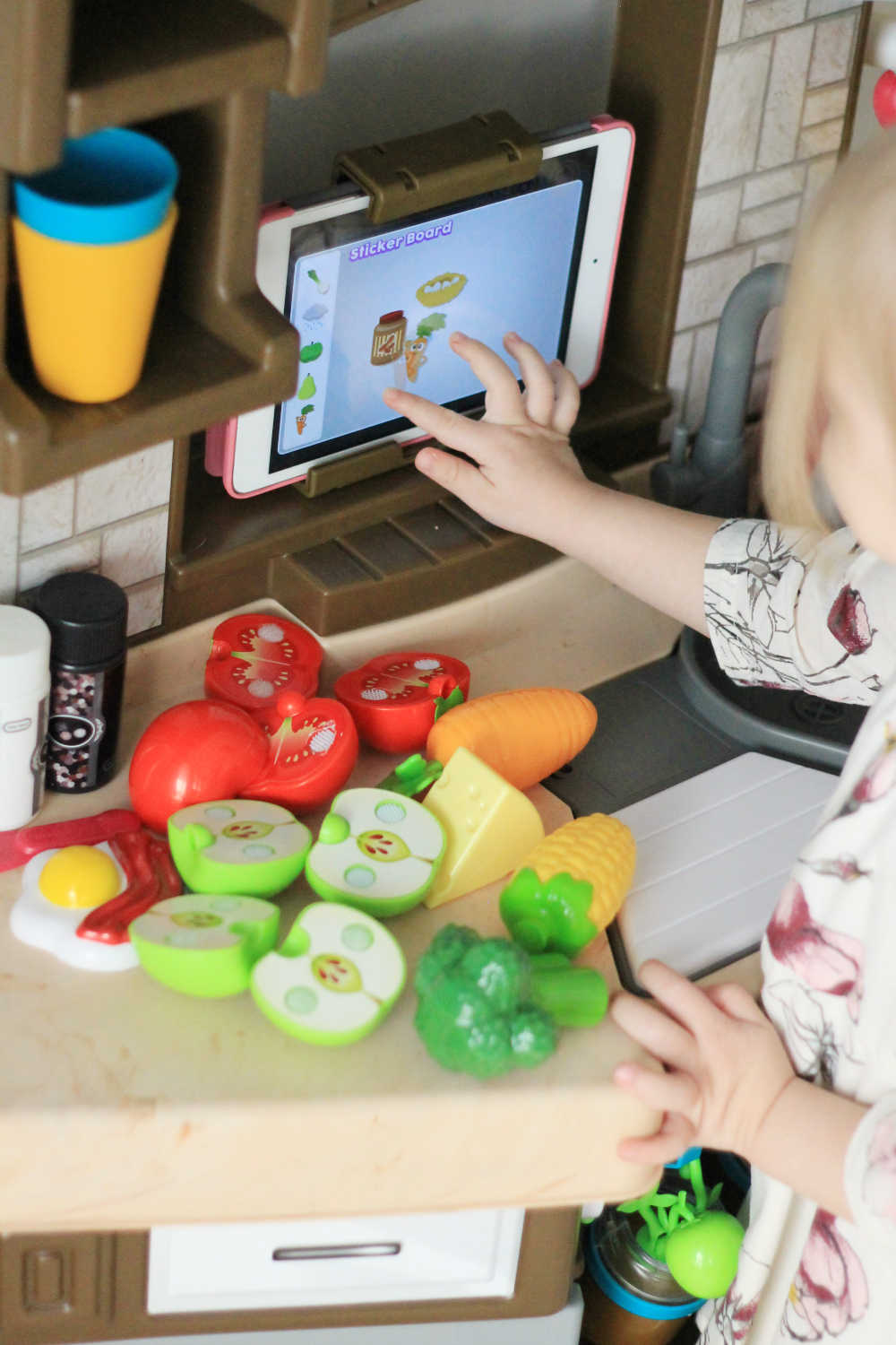 Little tikes cook and on sale learn smart kitchen accessories