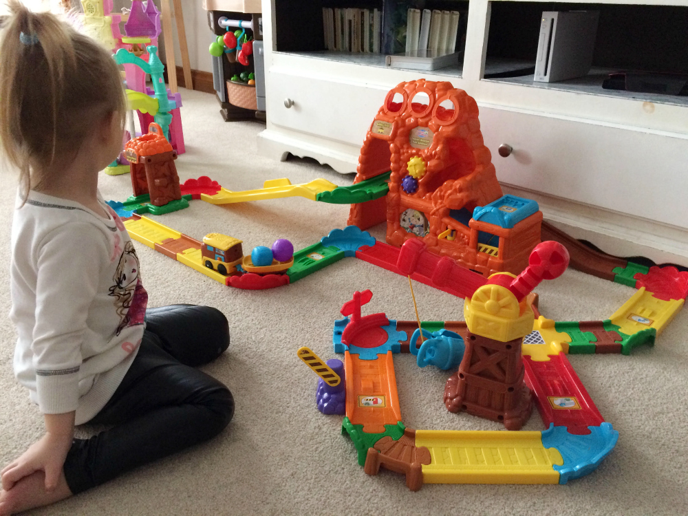 vtech treasure mountain train track configurations