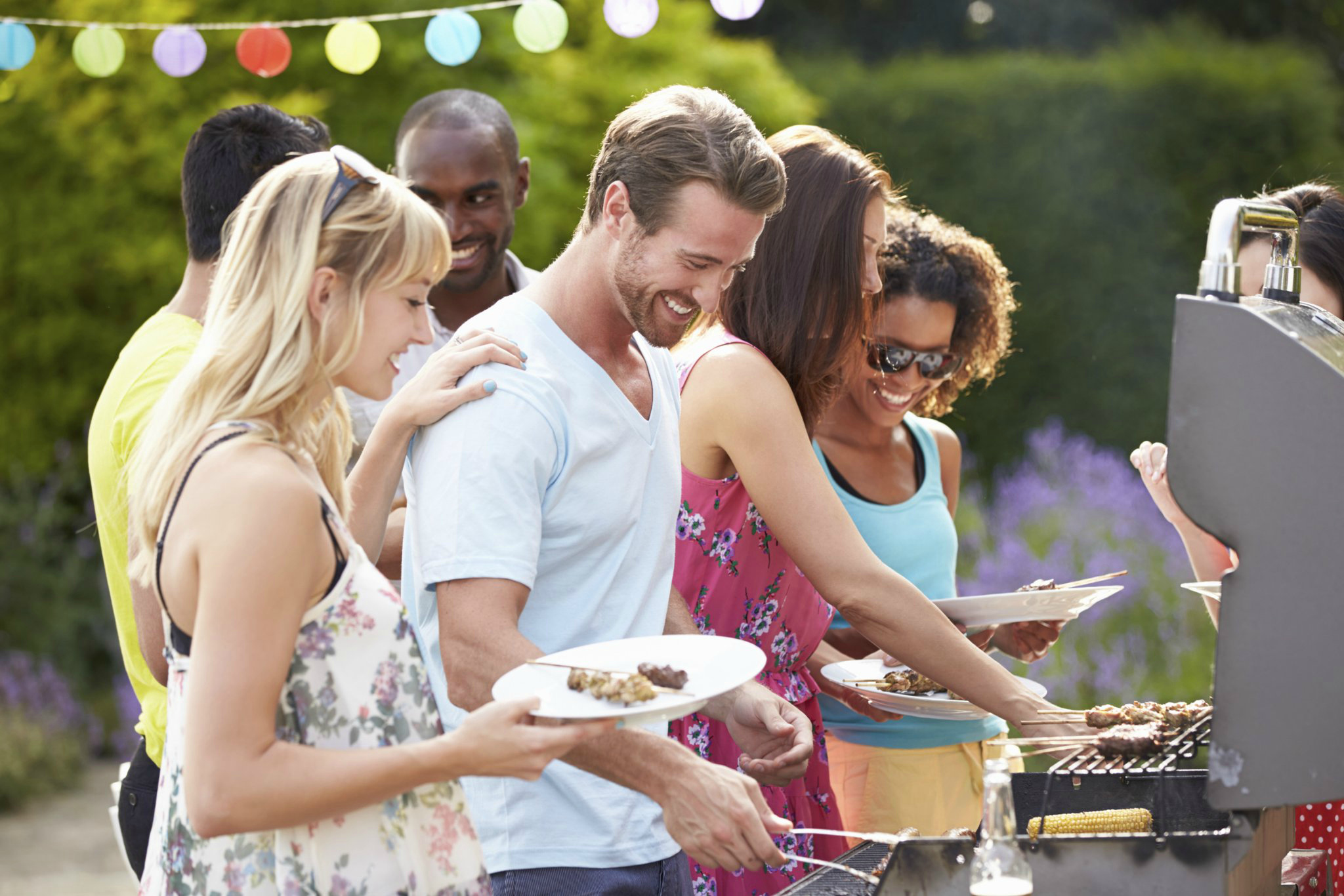 BBQ Hacks You Need To Know Before Your Next Backyard Party