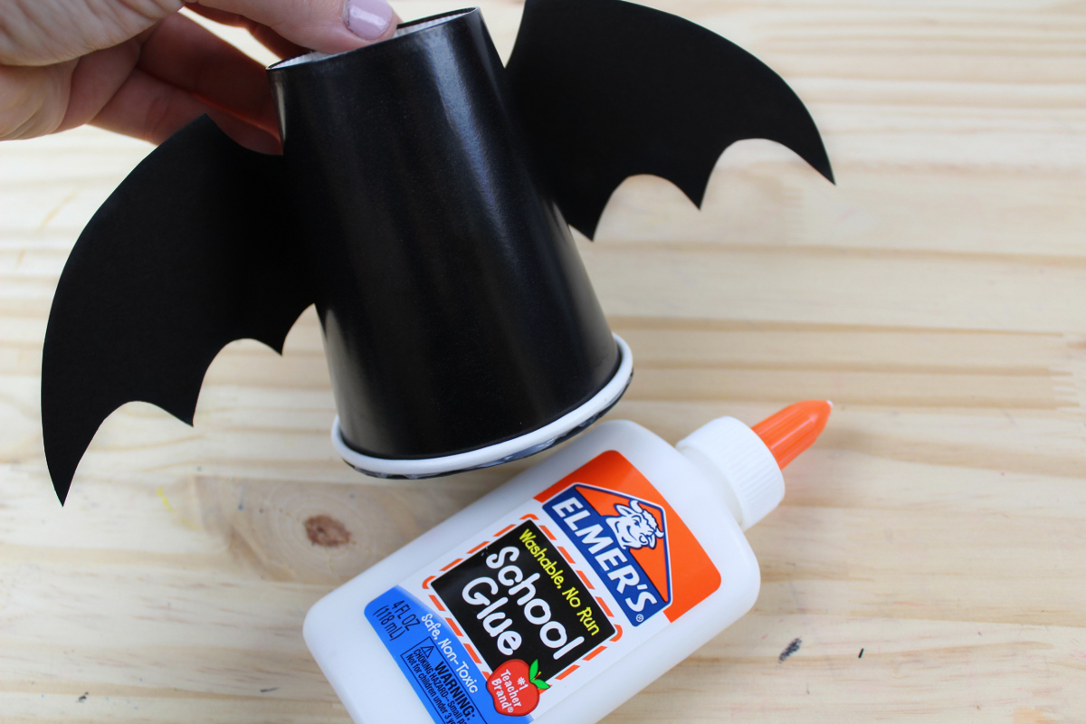 DIY Halloween Bat Treat Cups