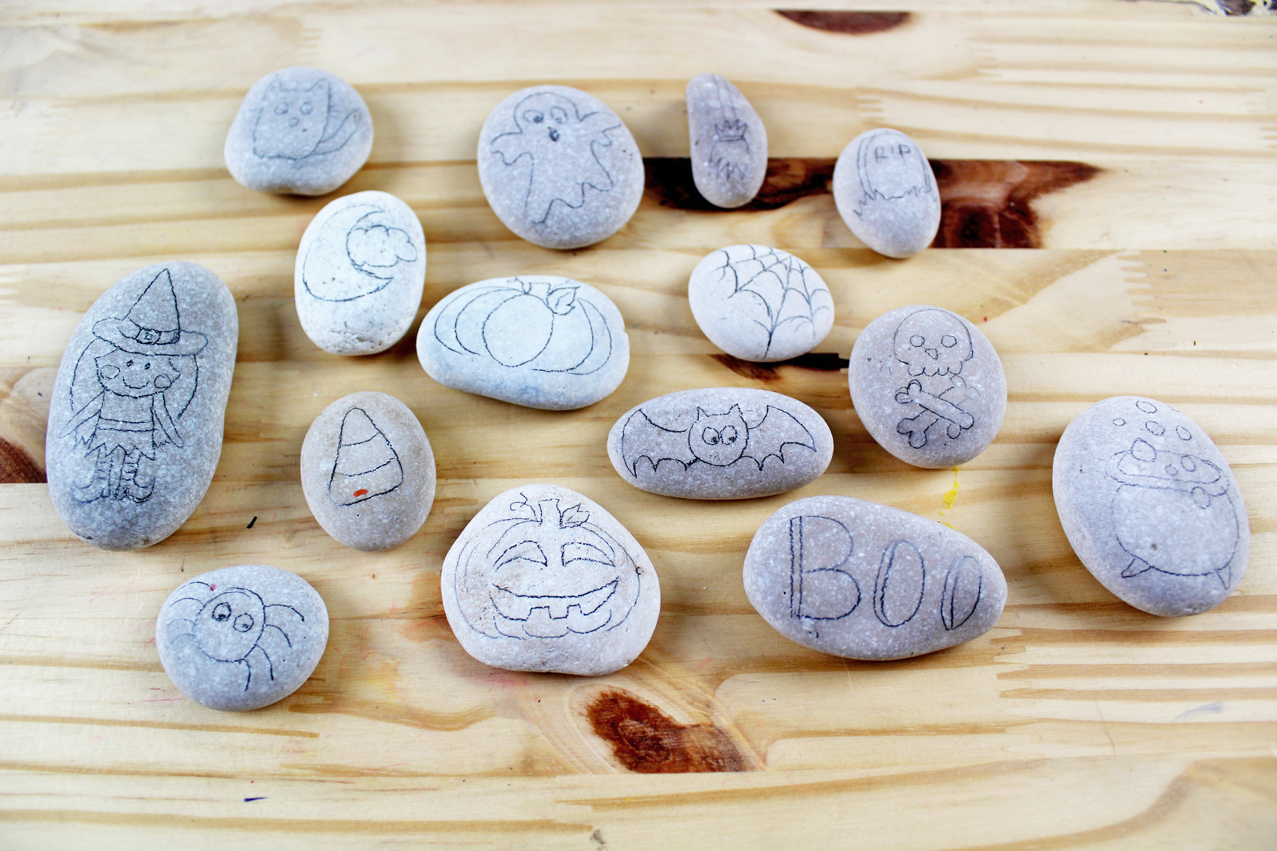 Make Your Own Halloween Story Stones