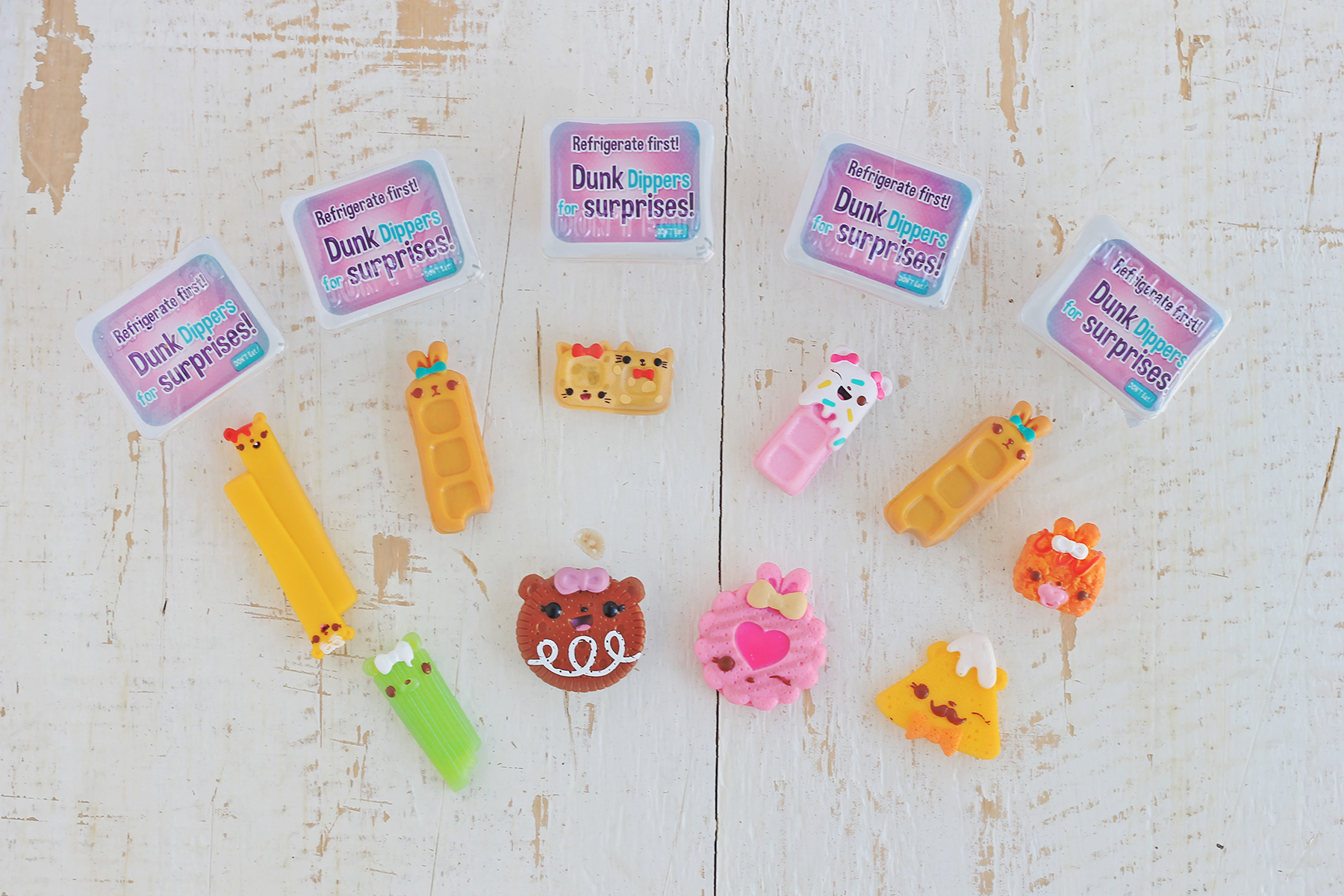 The Brick Castle: Num Noms - a new children's collectible with added smell!  Review and Giveaway