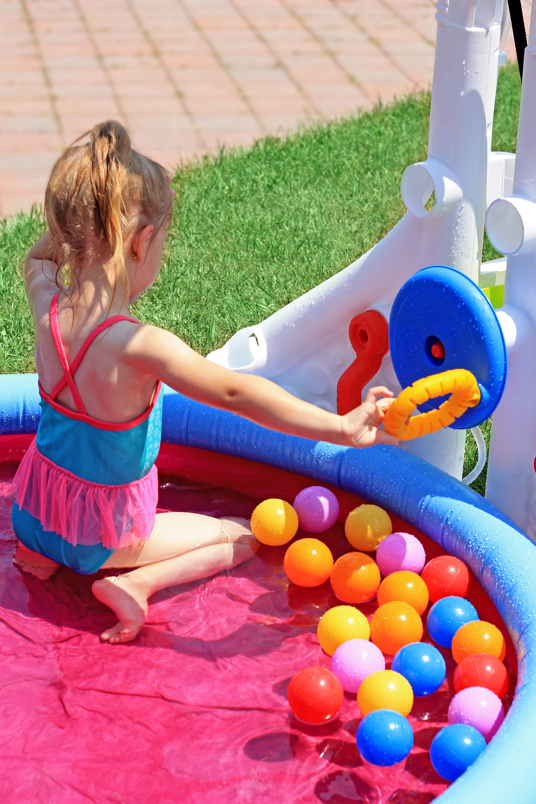 Little tikes fun hot sale zone drop zone