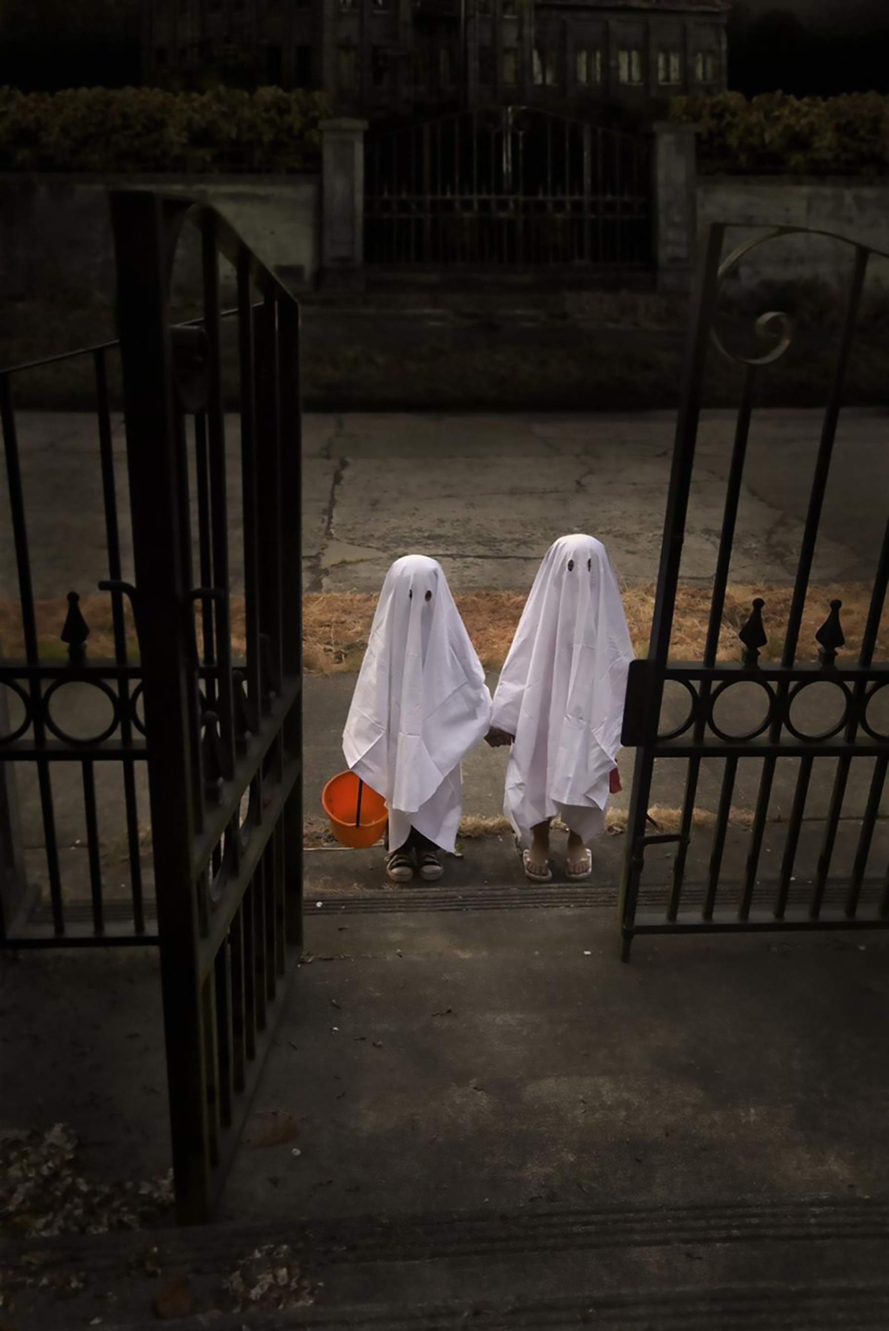 5 Things To Do On Halloween Besides Trick-or-Treating