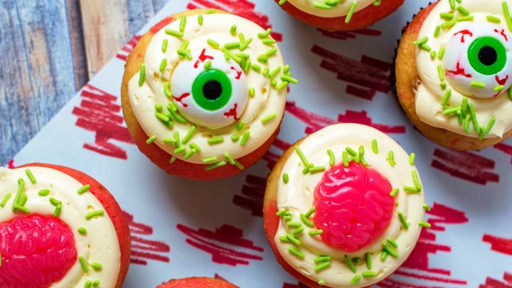 Deliciously Dead Zombie Cupcakes