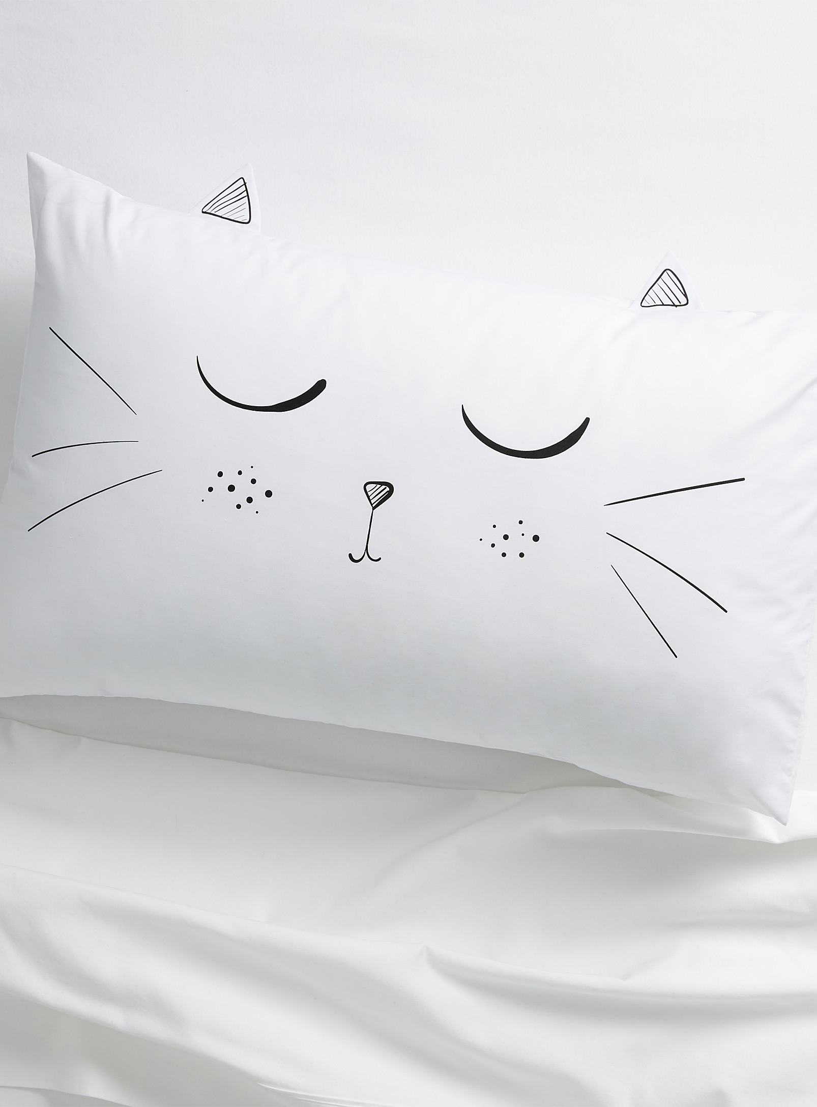 Simons - La Maison Simons Kitty Cat Pillowcase