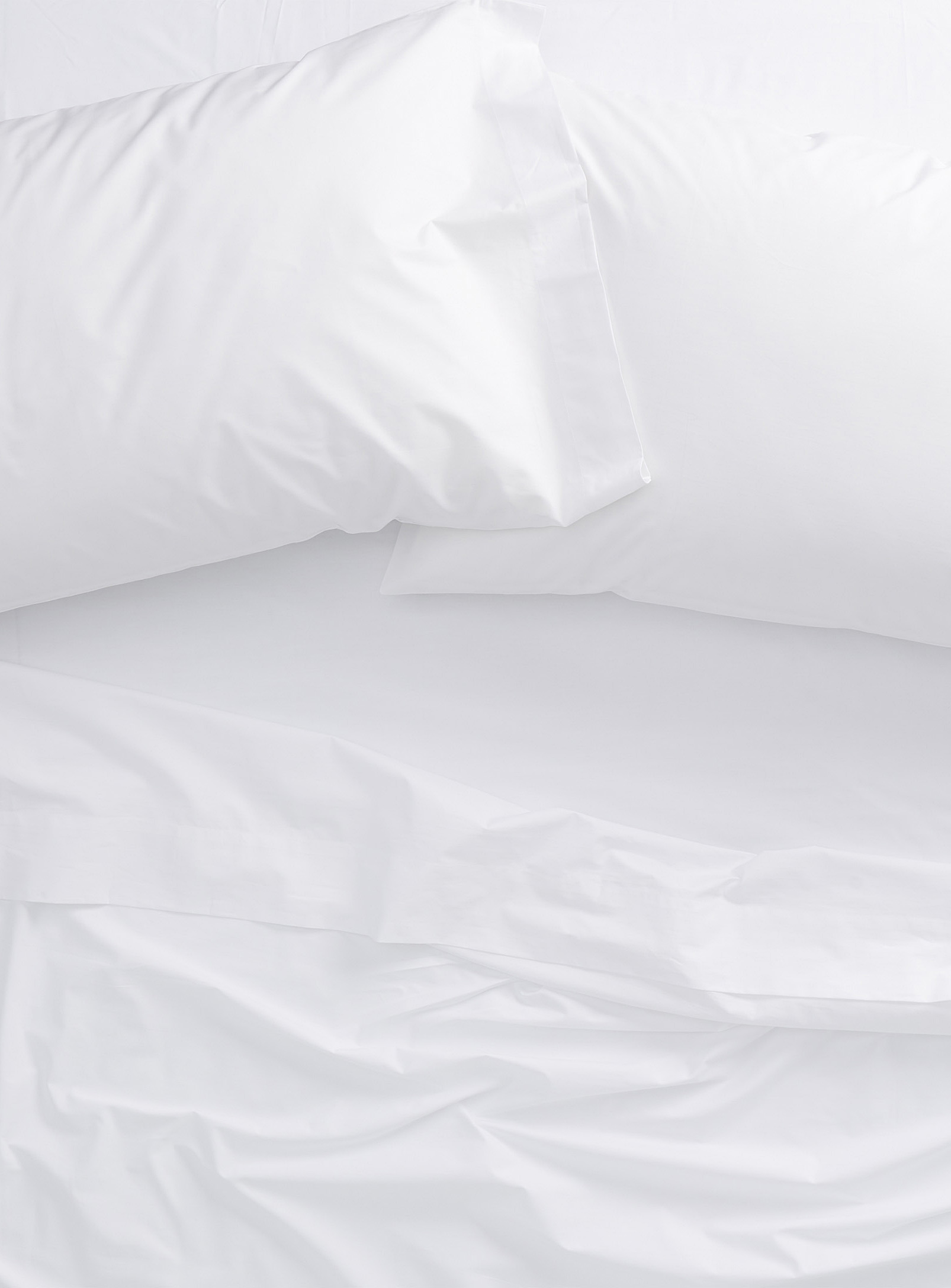 Simons - La Maison Simons Luxurious Percale Bed Sheets White