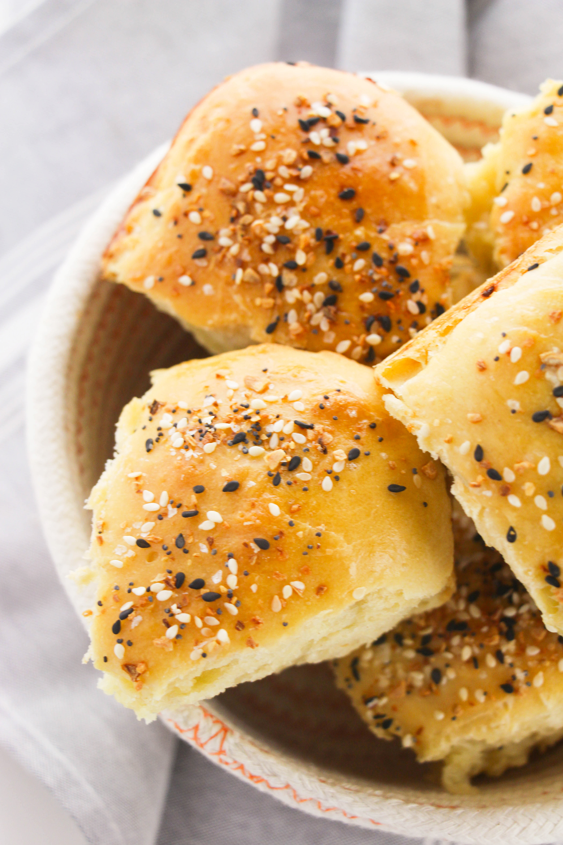 Everything But The Bagel Dinner Rolls - Extreme Couponing Mom