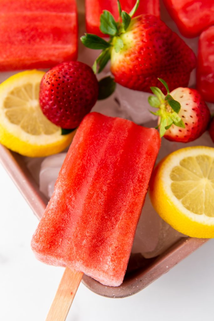 Homemade Strawberry Lemonade Popsicles